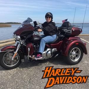 Meet your Posher, Linda